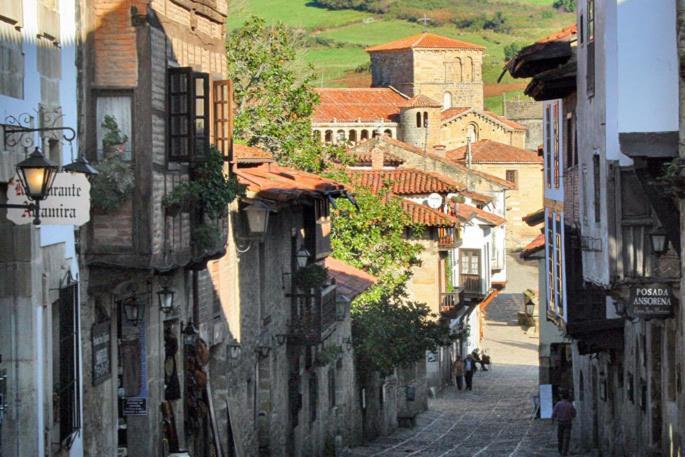 Apartamentos Santillana Del Mar Dış mekan fotoğraf